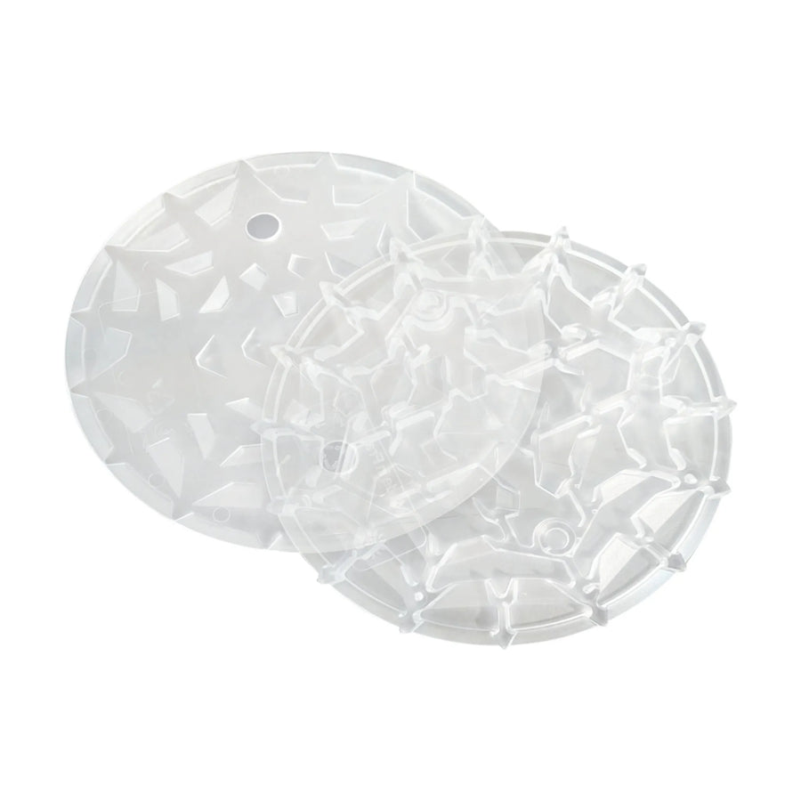 Sistema natural GuppyTrap para eliminar larvas de mosquito tigre